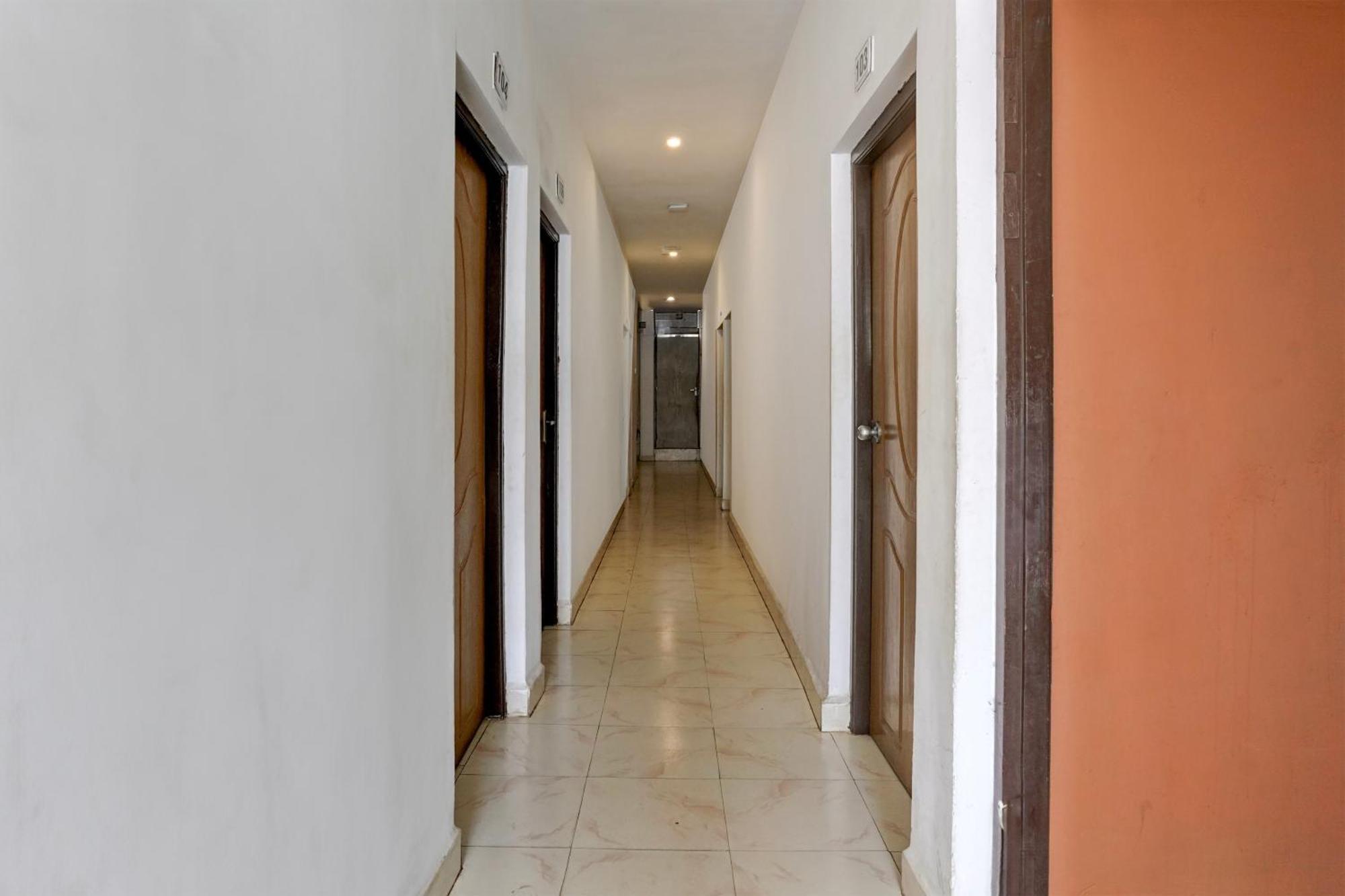 Super Townhouse Candolim Extérieur photo