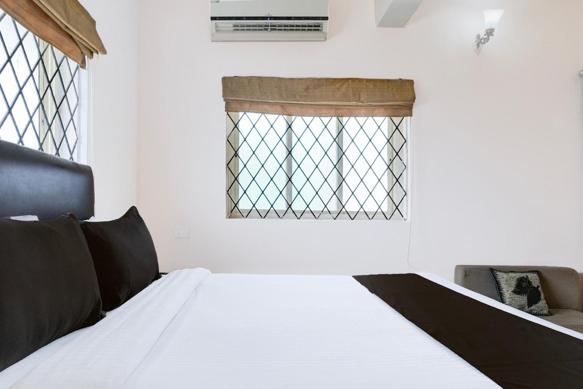 Super Townhouse Candolim Extérieur photo